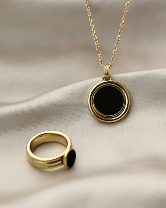 Who Should Or Shouldn't Wear Black Onyx Jewelry?