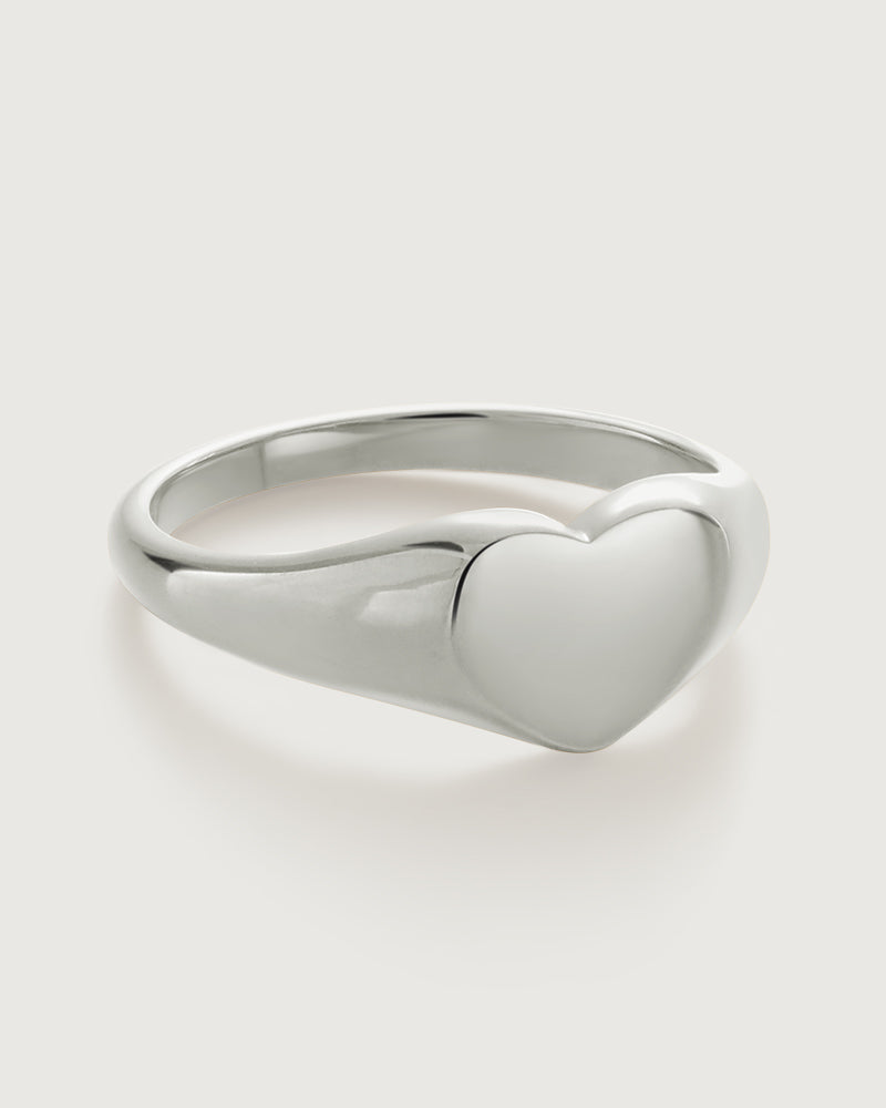 stainless steel heart signet ring